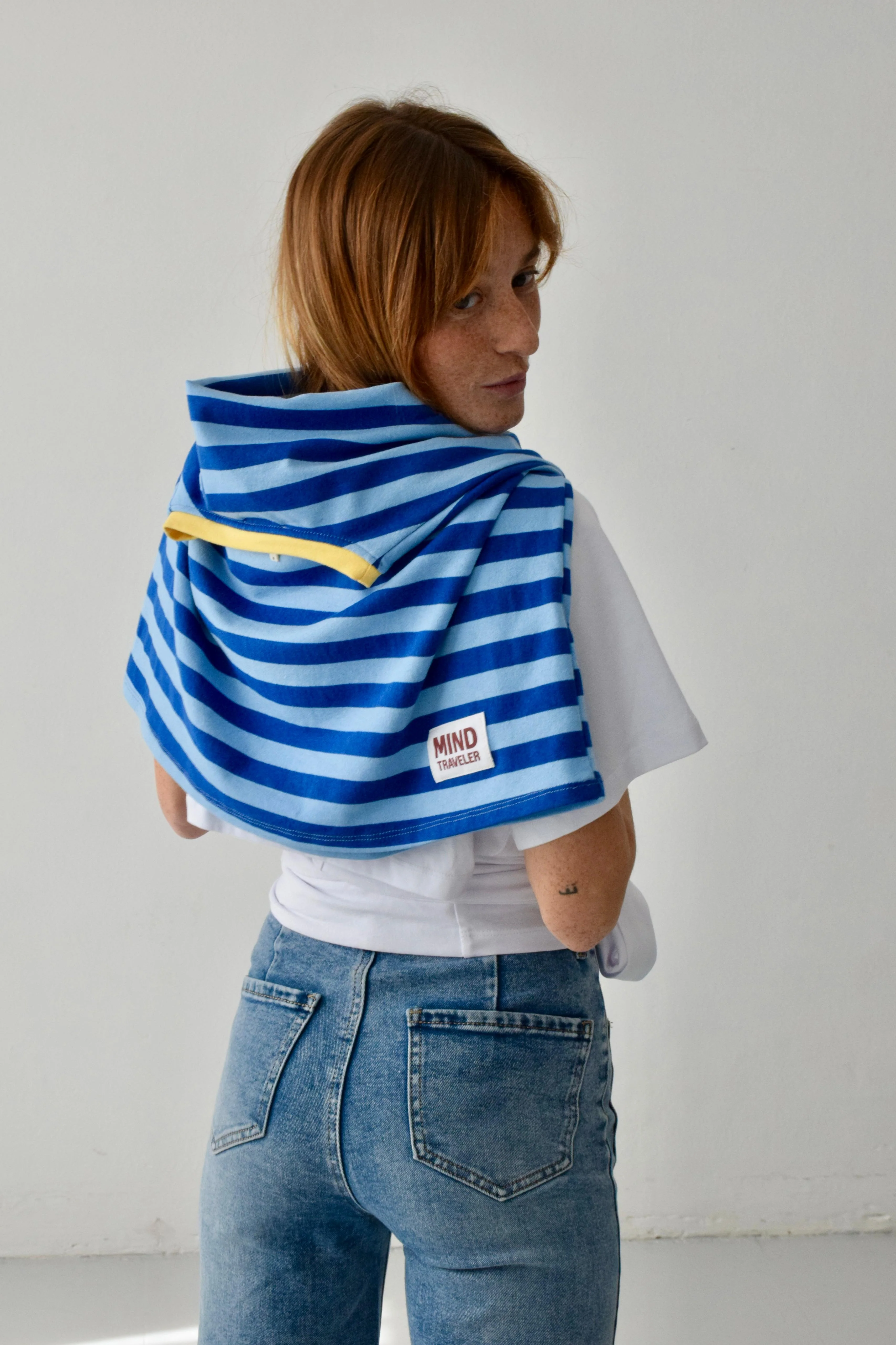 Camiseta Núria Azul y Amarillo - Image 4