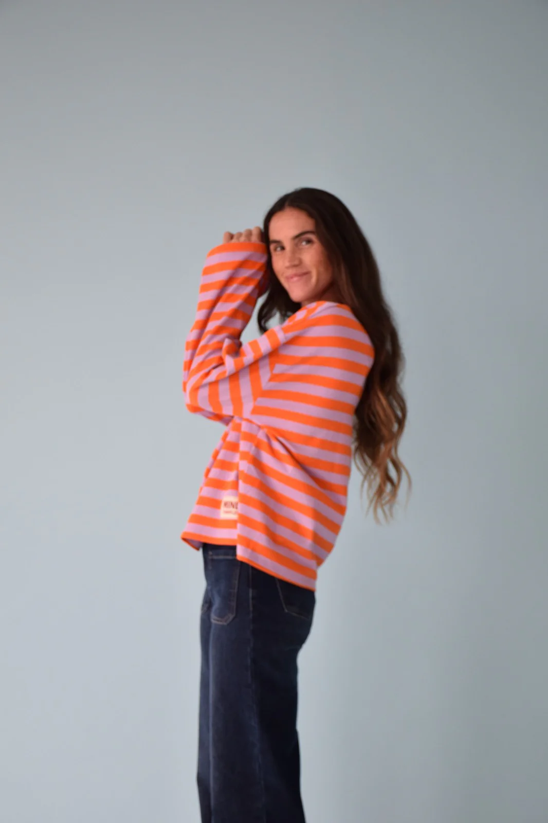 Camiseta Núria Lavanda y Naranja - Image 7