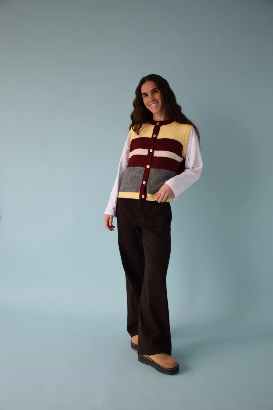 Chaleco Emilia Amarillo y Burgundy - Image 6