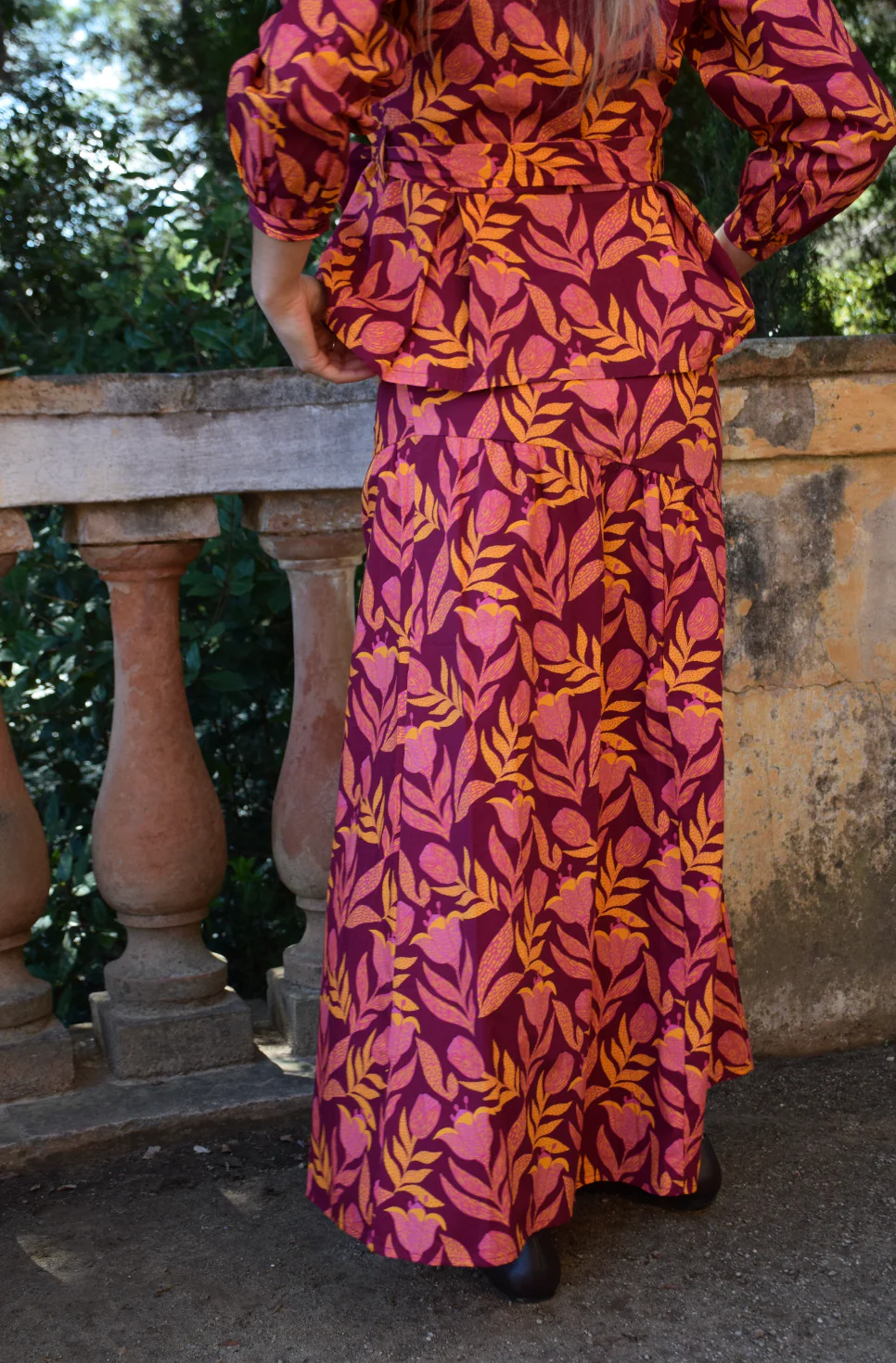 Falda Beth Flores Burgundy - Image 5