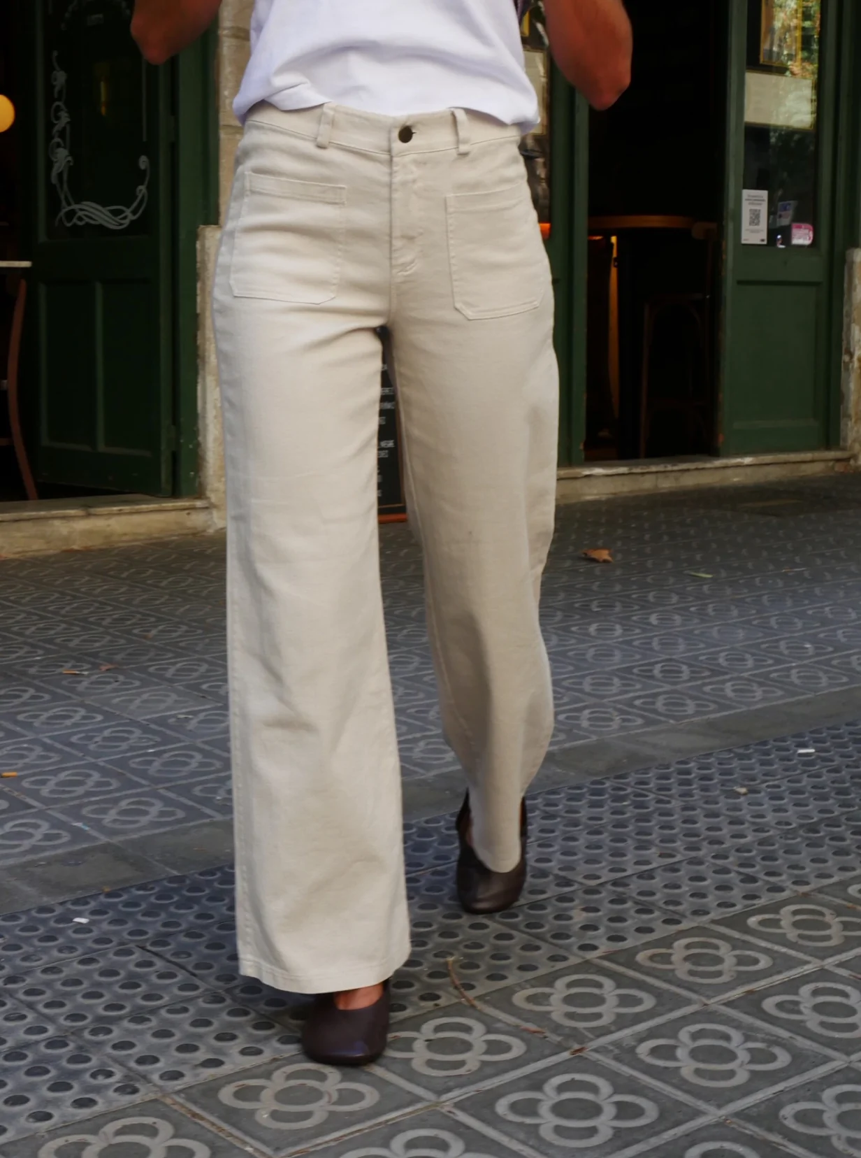 Jeans Valeria Beige - Image 4