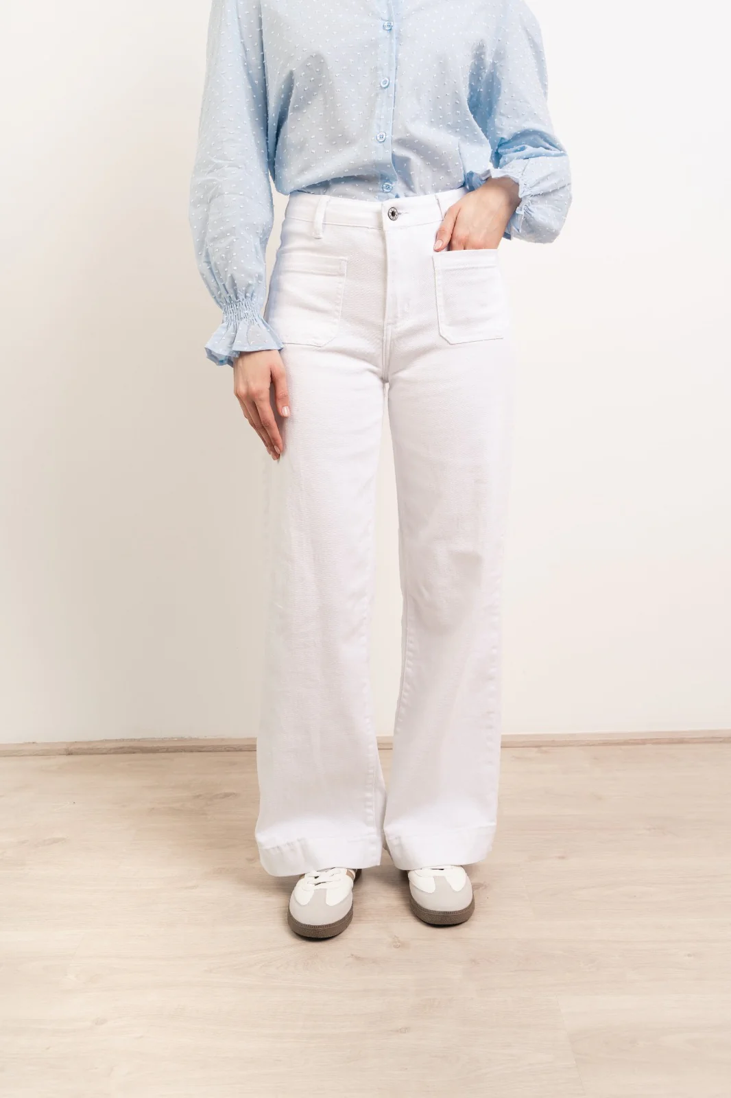 Jeans Valeria Blanco - Image 7