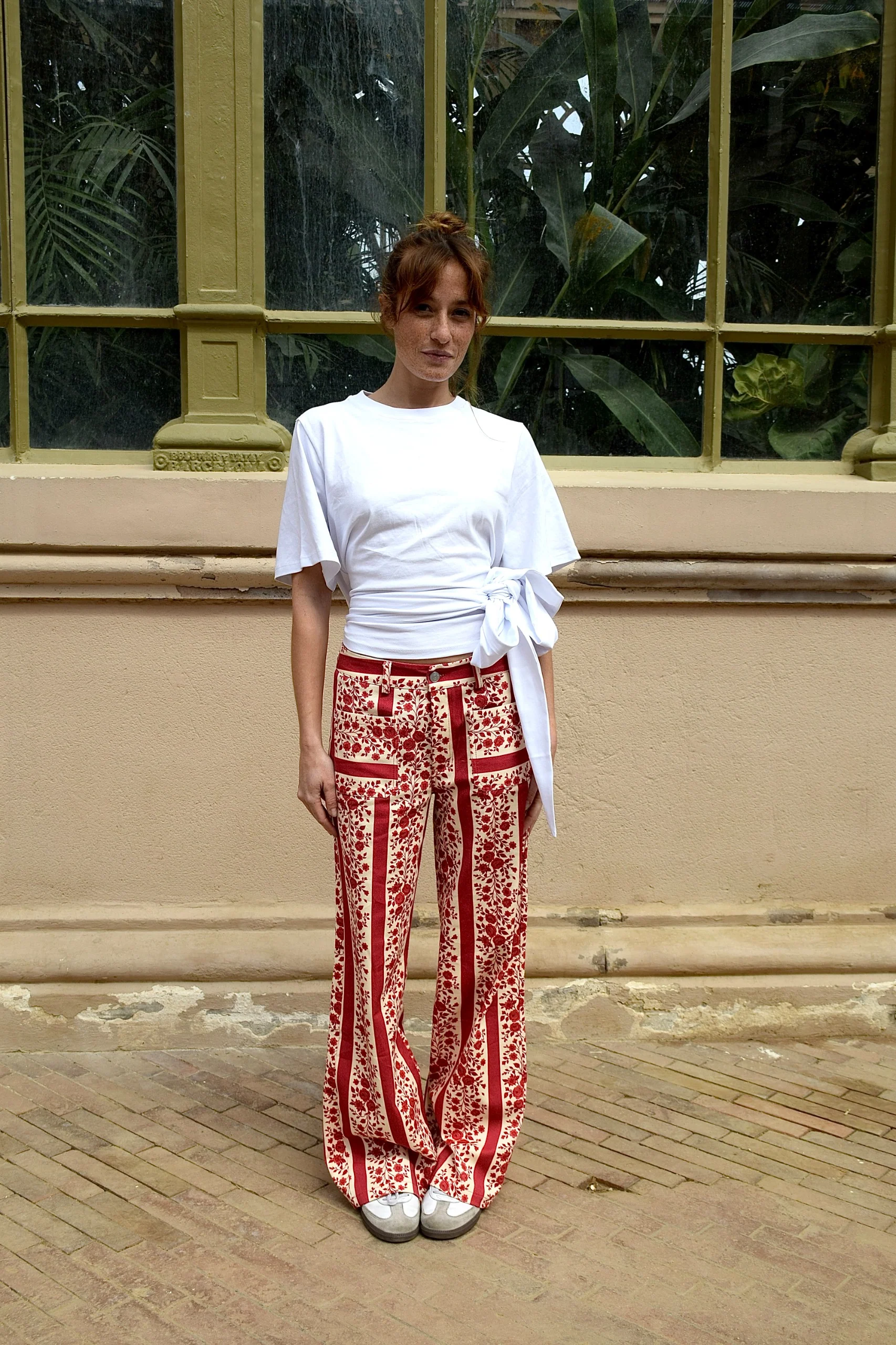 Jeans Valeria Flores Rojo - Image 4