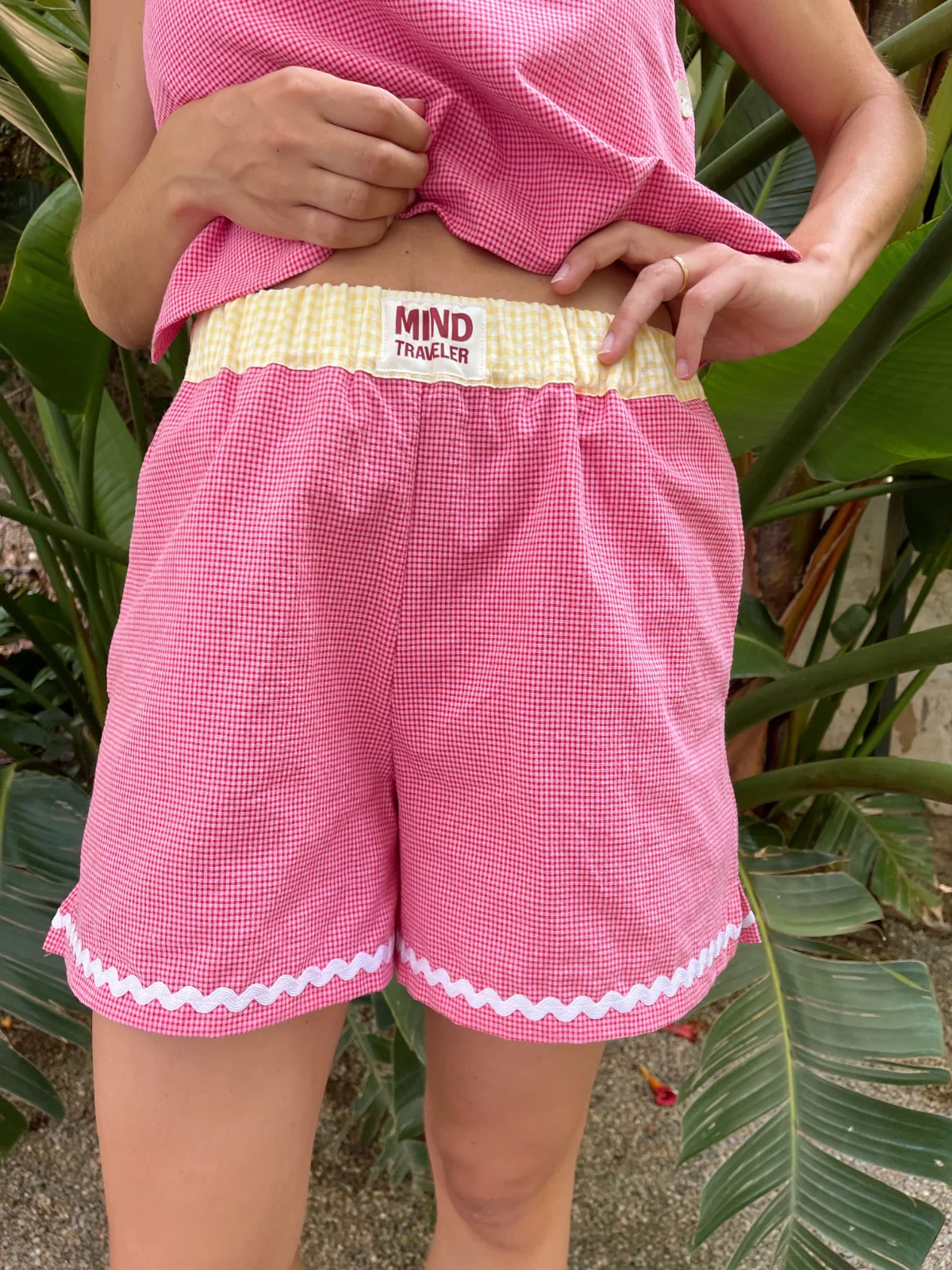 Short Mina Fucsia - Image 4