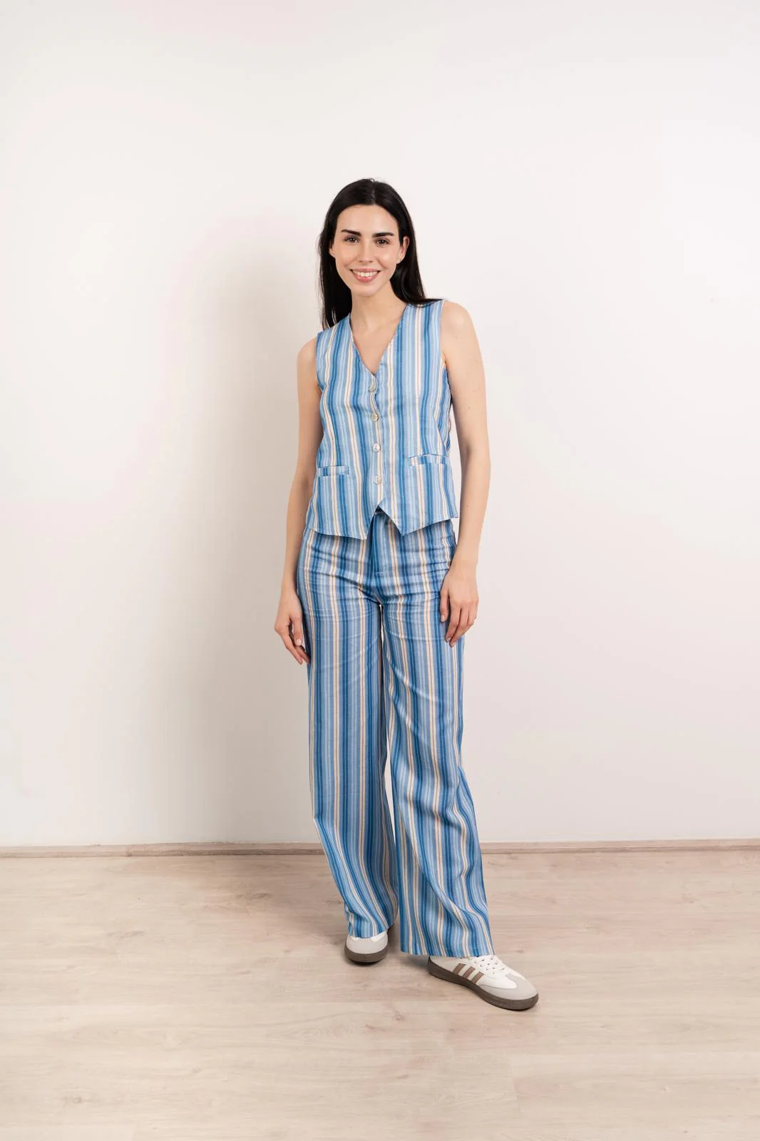 Top Chaleco Ana Azul Lino - Image 3