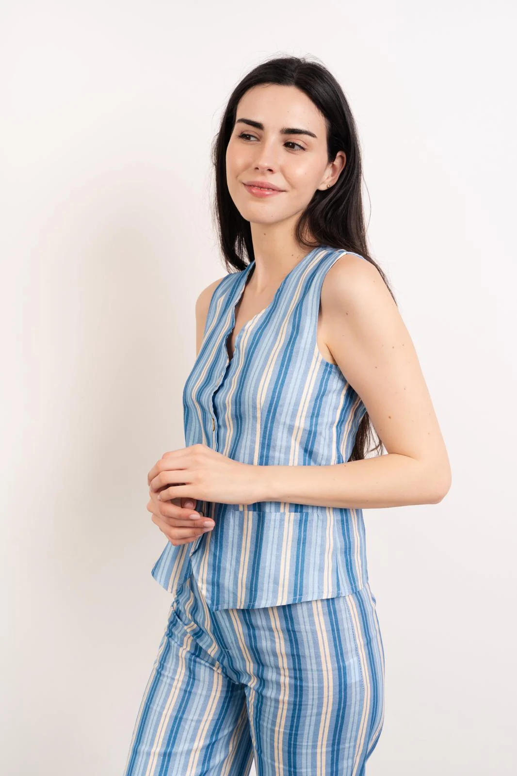 Top Chaleco Ana Azul Lino - Image 5